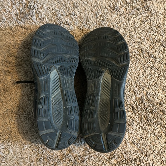 Men’s Size 10 Black ASICS Running shoes - Picture 3 of 4